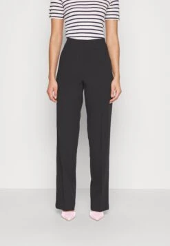 Vero Moda TallVMSANDY STRAIGHT PANT - Chinos - Black