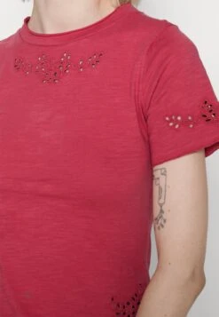 Free PeopleCALL ME BABY TEE - T-shirt - Bas - Berry Twist -Henry Tiger Butik 0d7084f8b9634fda90cd14457730f8a2