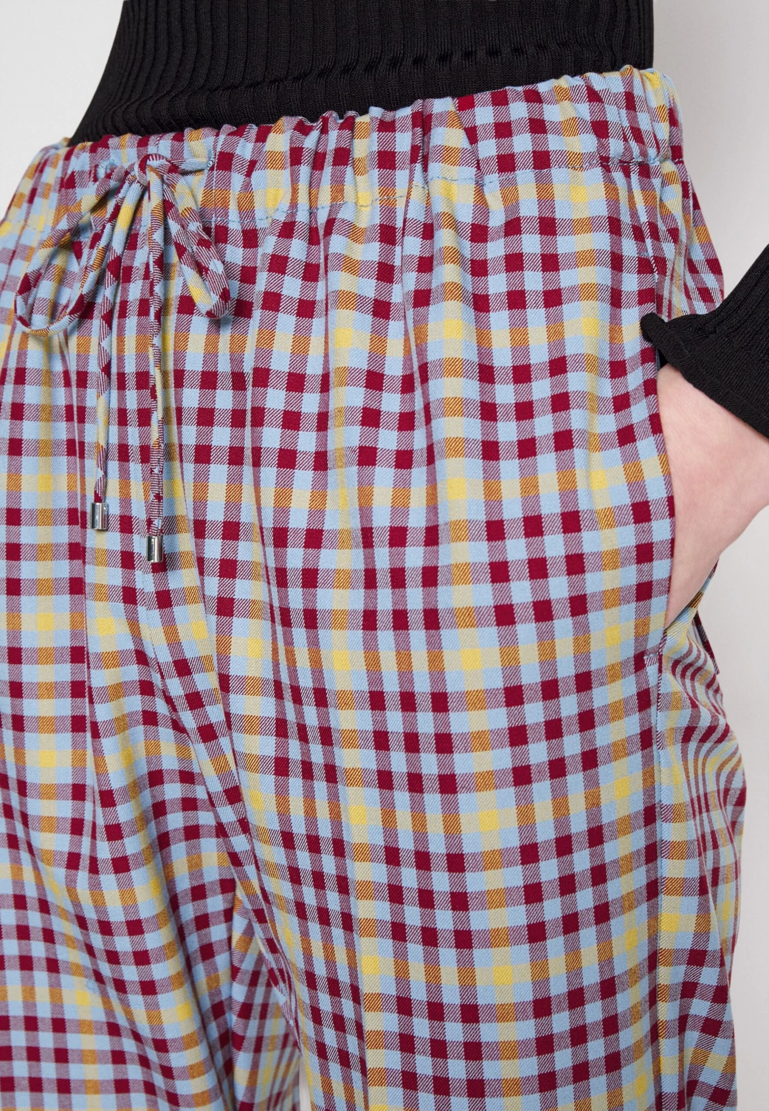 MAX & Co. MAX&Co.LAPPONIA - Tygbyxor - Red Pattern 8 MAX & Co. MAX&Co.LAPPONIA - Tygbyxor - Red Pattern - Bild 6