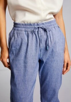 Rich&royal Rich & RoyalPANTS MIT ELASTISCHEN DETAILS - Träningsbyxor - Denim Blue -Henry Tiger Butik 2f040a26f66d4fa9a4bb59bd11b1844f