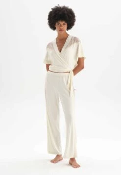 DAGILACE DETAILED - Tygbyxor - Ecru -Henry Tiger Butik 45d6e13668ad418880fa8a0def589afd