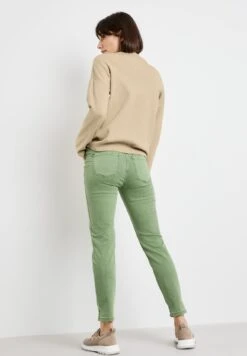 Gerry Weber5-POCKET - Jeans Slim Fit - Vibrant Green Nature Dyed -Henry Tiger Butik 488d646c39584f67b779d4ab77660852