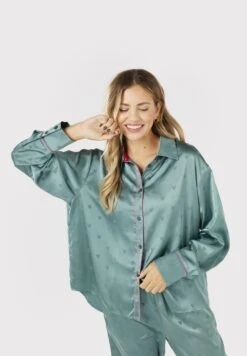 Chelsea PeersJACQUARD HEART OVERSIZED BUTTON UP LONG - Pyjamas - Teal -Henry Tiger Butik 521534e7842a4a83b82751c8964dde6c