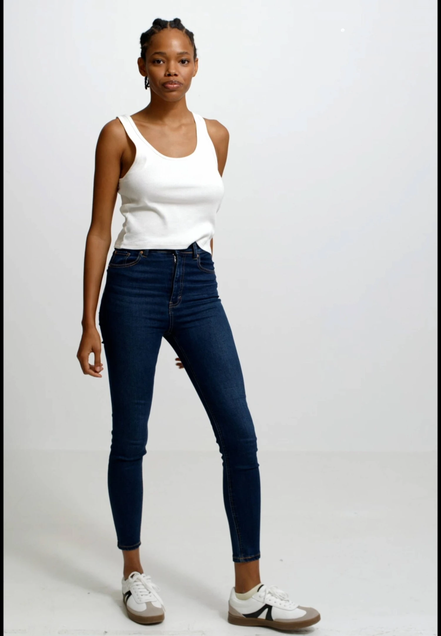 PULL & BEAR PULL&BEARWITH VERY HIGH WAIST - Jeans Skinny Fit - Dark Blue 8 PULL & BEAR PULL&BEARWITH VERY HIGH WAIST - Jeans Skinny Fit - Dark Blue - Bild 6