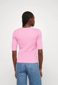 Selected FemmeSLFMALA O NECK - T-shirt - Bas - Cyclamen -Henry Tiger Butik 594c6b52e8734b18ab0ebb29a9abc5e3