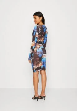 Jaded LondonLONG SLEEVE TISSUE SCRIBBLE DREAM PRINT - Långärmad Tröja - Black -Henry Tiger Butik 6d348f8467e44334babf27babc4df5ca