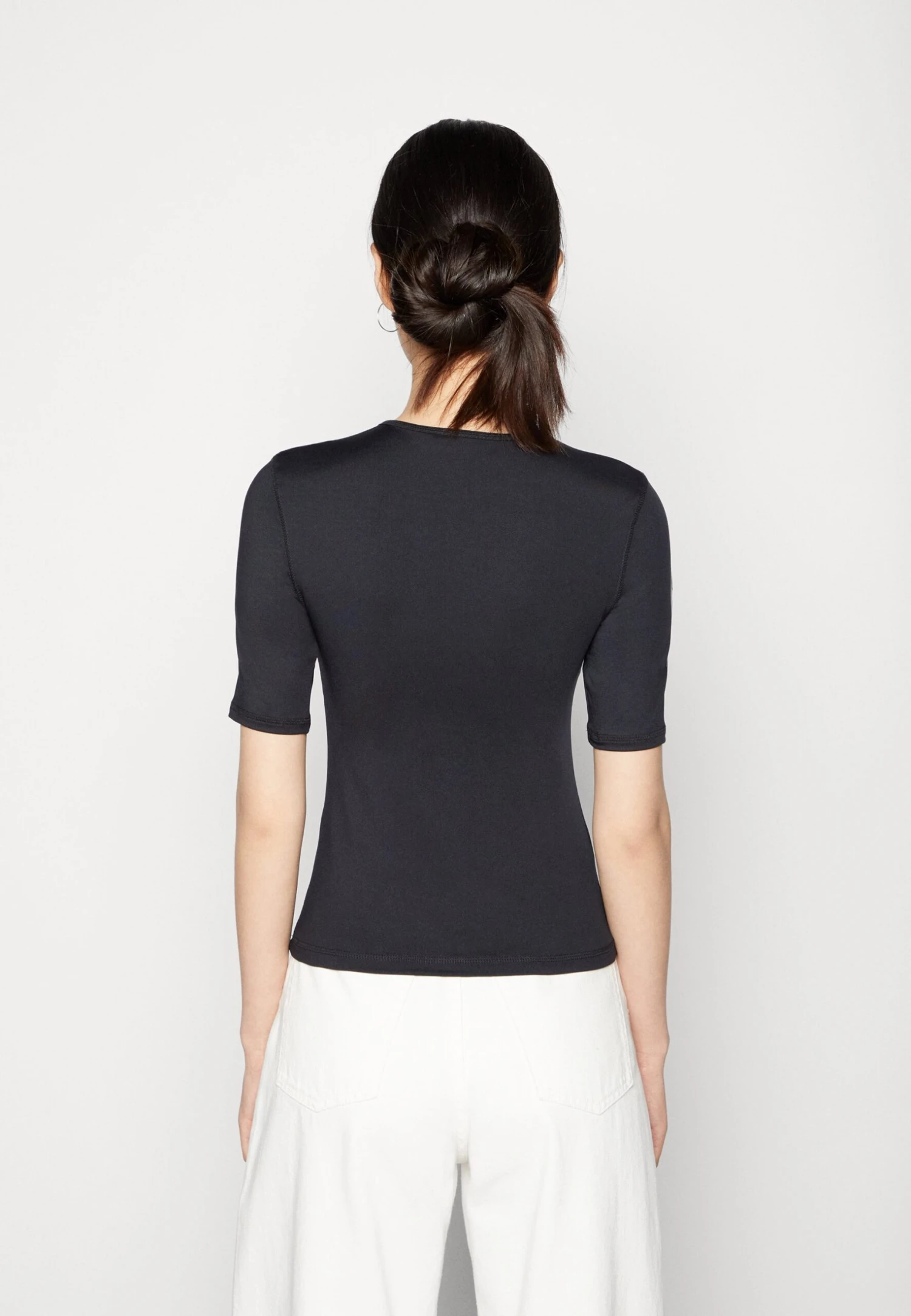 WeekdayTRINITY - T-shirt Med Print - Silver Print 5 WeekdayTRINITY - T-shirt Med Print - Silver Print - Bild 3