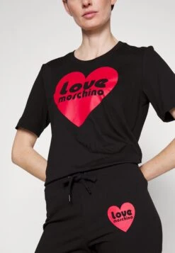 Love MoschinoT-shirt Med Print - Black -Henry Tiger Butik 80a2801c7fea46aa801e6945cab92996