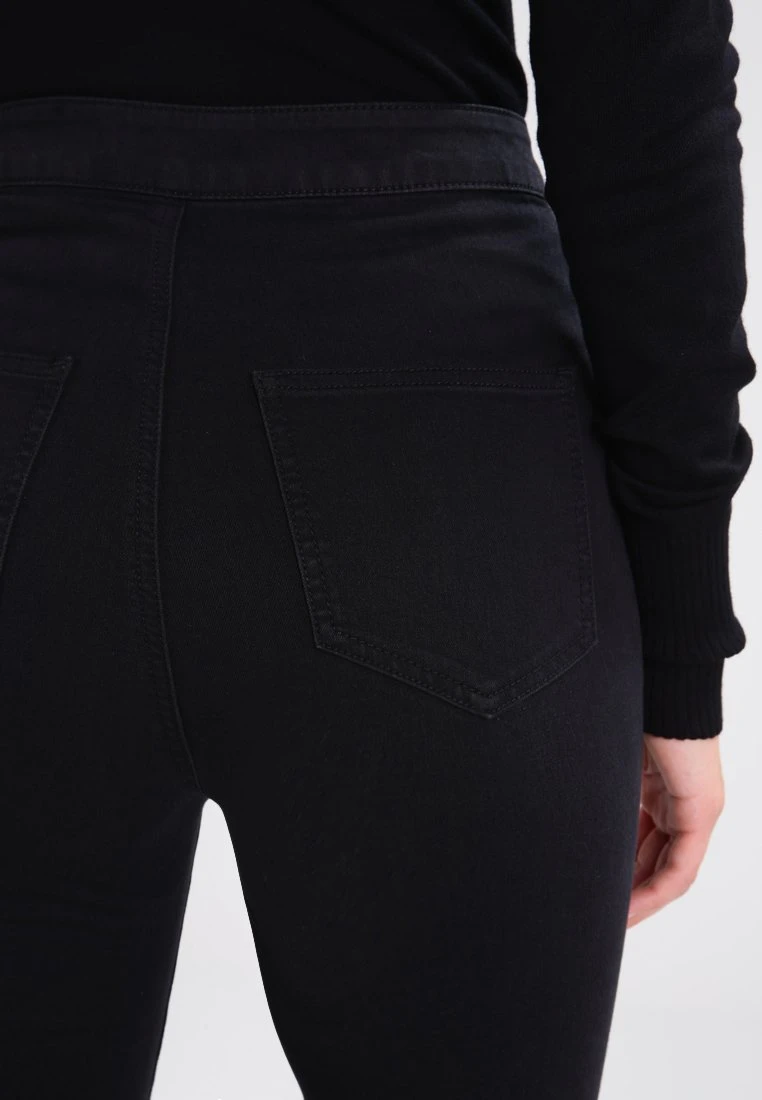 Noisy MayNMELLA SUPER - Jeans Skinny Fit - Black 7 Noisy MayNMELLA SUPER - Jeans Skinny Fit - Black - Bild 5