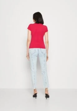 Armani ExchangeT-shirt Med Print - Bloom -Henry Tiger Butik 8653462f8c5f417c9dc74a6623ff6b62