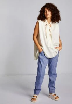 Rich&royal Rich & RoyalPANTS MIT ELASTISCHEN DETAILS - Träningsbyxor - Denim Blue