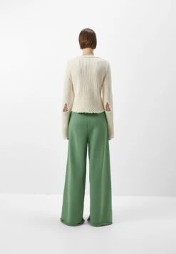 MM6 Maison MargielaPANTS - Träningsbyxor - Clover -Henry Tiger Butik 9ad166d71d4c4db19b9c9f8cbbdfb3a8