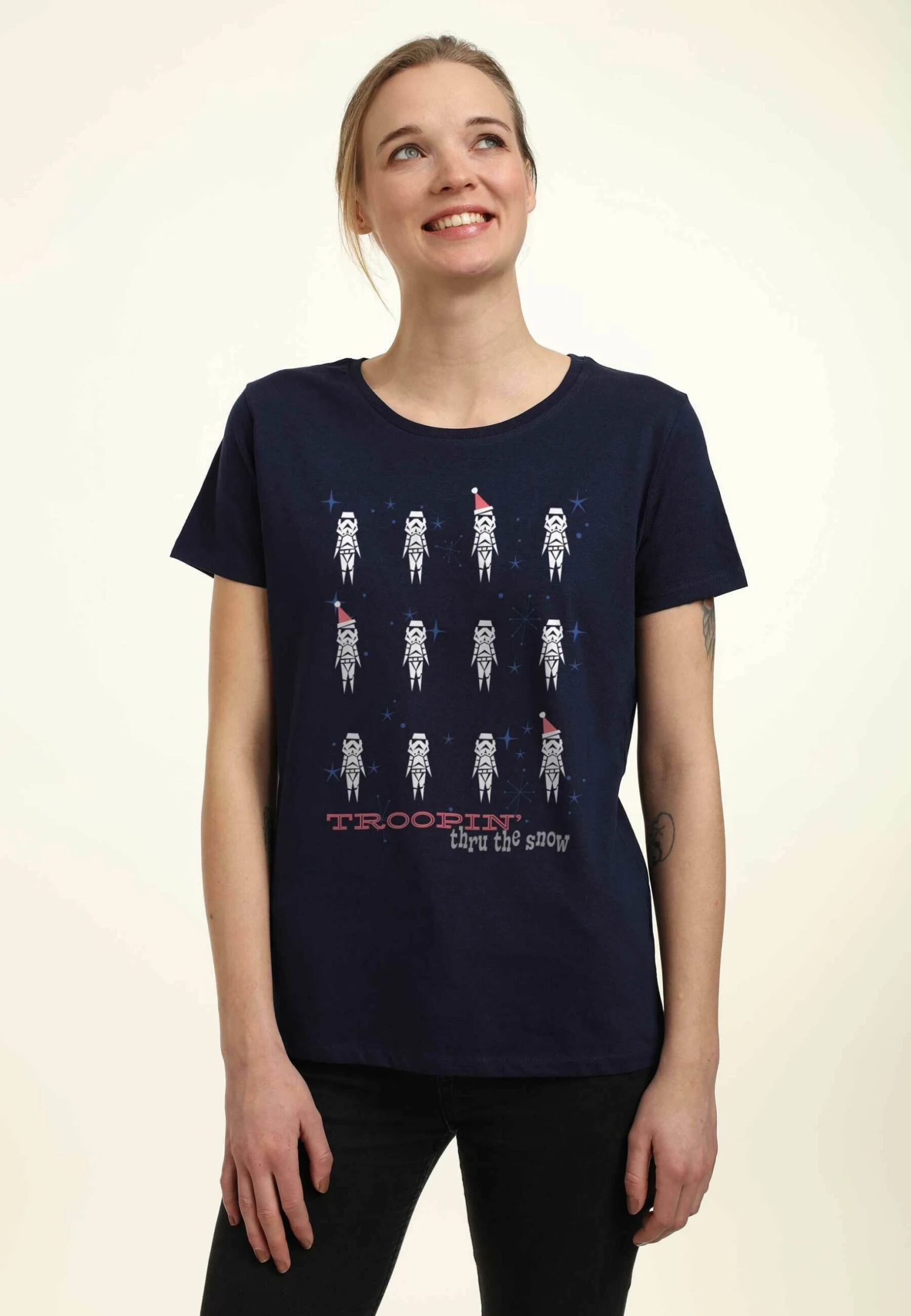 Henry TigerSTAR WARS CLASSIC SNOW TROOPERS - T-shirt Med Print - Navy Blue 3 Henry TigerSTAR WARS CLASSIC SNOW TROOPERS - T-shirt Med Print - Navy Blue