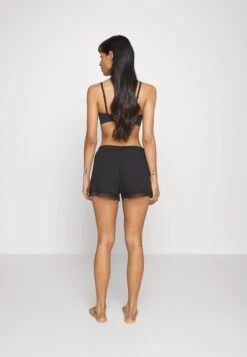 SloggiPyjamasbyxor - Black -Henry Tiger Butik a290894384684ebebd0ed447123a76d6