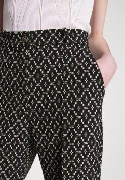 Elisabetta FranchiWOMENS PANTS - Tygbyxor - Nero/burro -Henry Tiger Butik a2f5344b1903408cbe3010fc6e34bada
