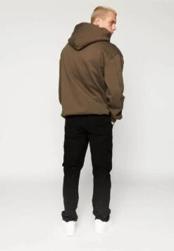 Multiply ApparelDRIPPIN - Tröja Med Dragkedja - Tarmac 12 Multiply ApparelDRIPPIN - Tröja Med Dragkedja - Tarmac -Henry Tiger Butik adc845f999d14d42ba7529e3ffea1262