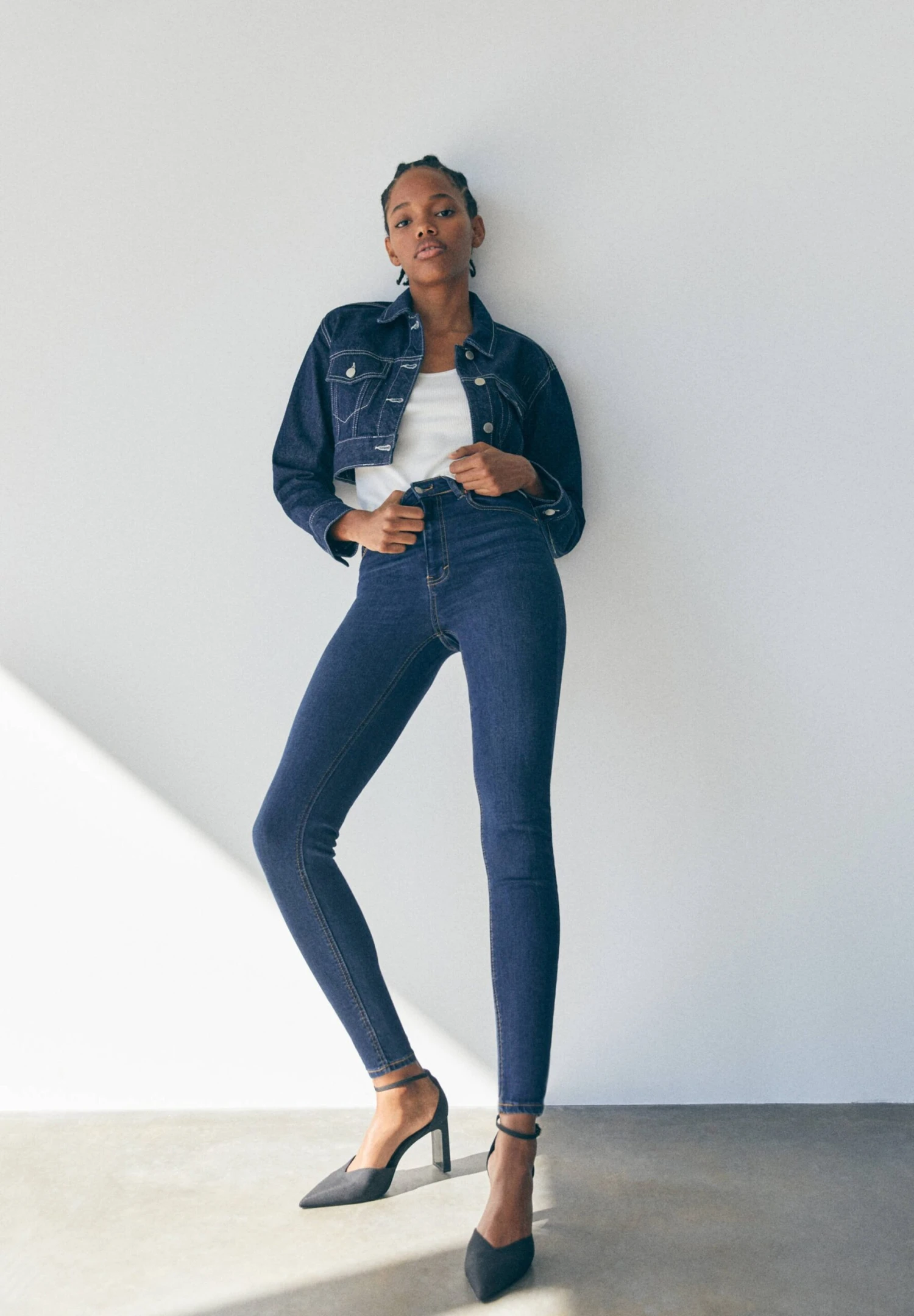 PULL & BEAR PULL&BEARWITH VERY HIGH WAIST - Jeans Skinny Fit - Dark Blue 7 PULL & BEAR PULL&BEARWITH VERY HIGH WAIST - Jeans Skinny Fit - Dark Blue - Bild 5