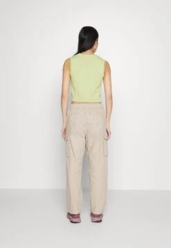 NapapijriEARTH SOLID - Cargobyxor - Humus Beige -Henry Tiger Butik ea5f7025448d4ad29e313900fc2bf060