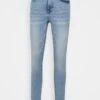 Vero ModaVMSOPHIA - Jeans Skinny Fit - Light Blue Denim -Henry Tiger Butik ed30e08704c945e38d65412dee6bf760