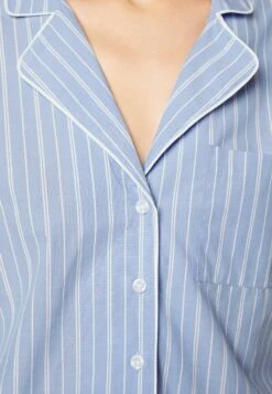 HunkemöllerJACKET STRIPY - Pyjamasöverdel - Blue -Henry Tiger Butik f5505b210514491bbaf97fe2650d4785