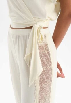 DAGILACE DETAILED - Tygbyxor - Ecru -Henry Tiger Butik f64551e2f4254bbf86d1ce9fb4044085