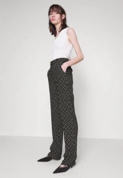Elisabetta FranchiWOMENS PANTS - Tygbyxor - Nero/burro -Henry Tiger Butik f76f2c5f22064c189ffcb775d775b4da
