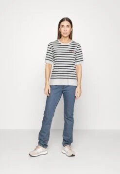 GANTLOGO STRIPED - T-shirt Med Print - Evening Blue -Henry Tiger Butik f9c5a73aab304178aa40bac5646dfbcd