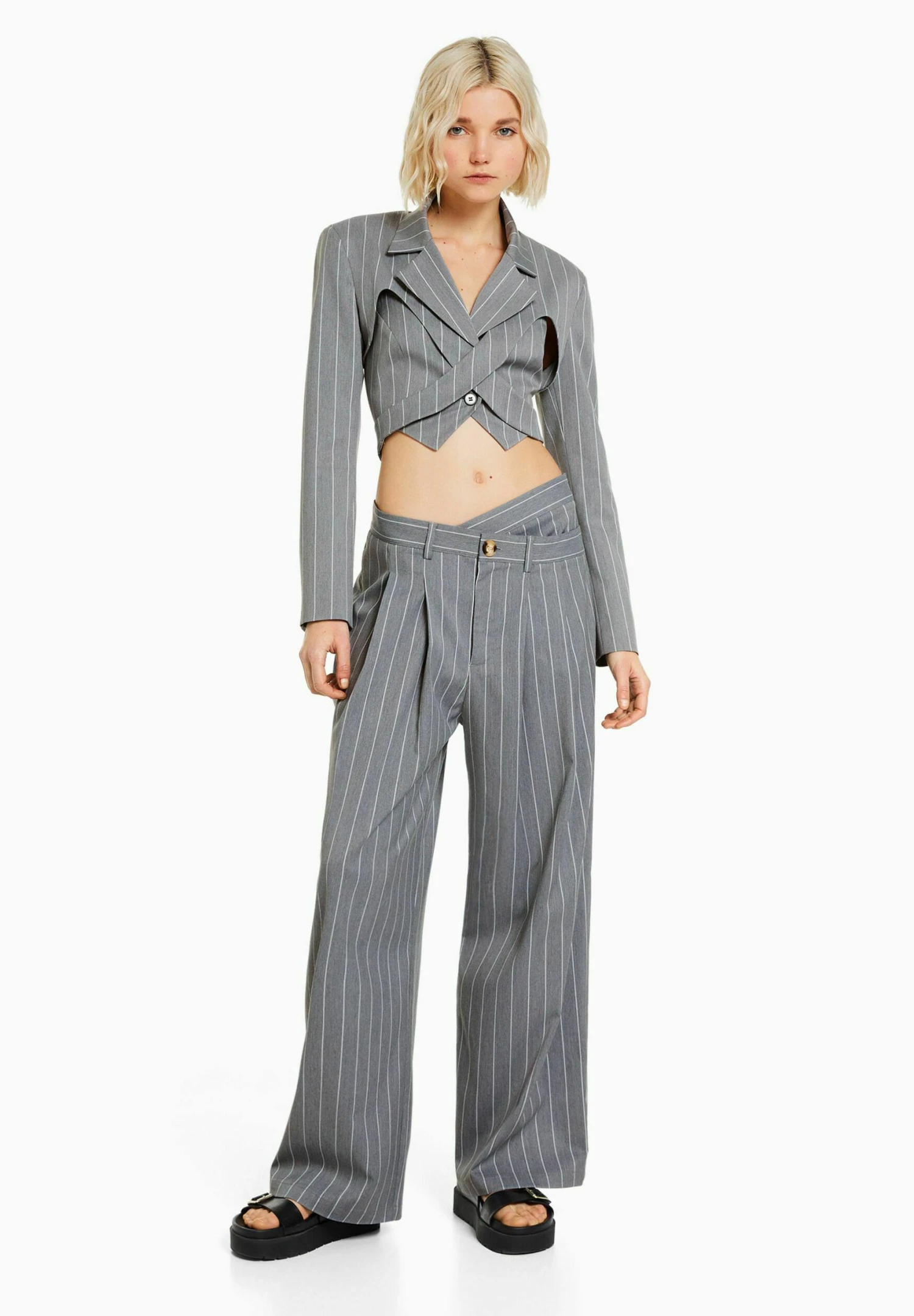 BershkaPINSTRIPE TAILORED - Tygbyxor - Mottled Grey 4 BershkaPINSTRIPE TAILORED - Tygbyxor - Mottled Grey - Bild 2